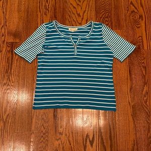 Jones New York Blue & White Striped Short Sleeve